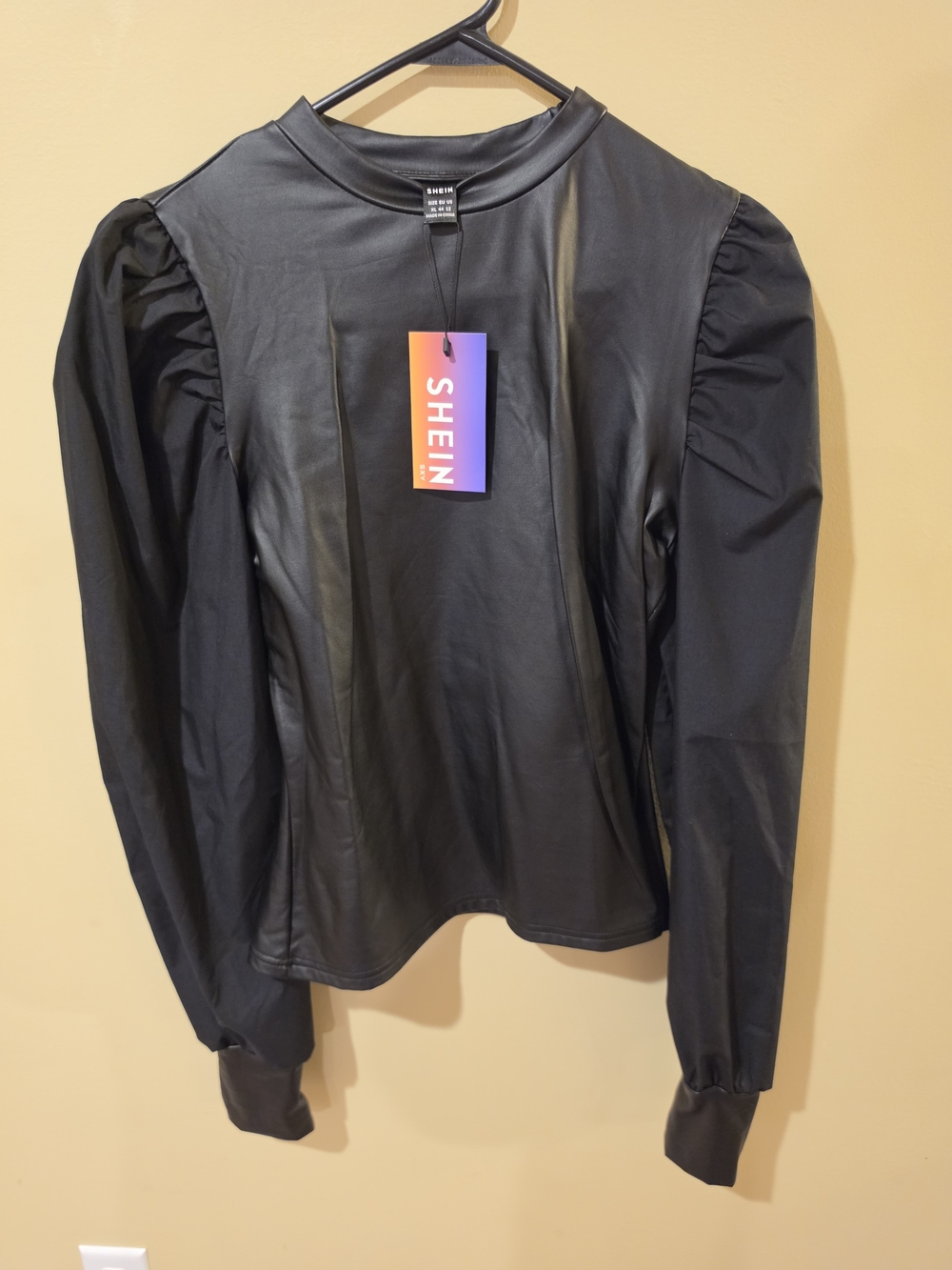 SHEIN Black Faux Leather Puff-Sleeve Long Sleeve Top